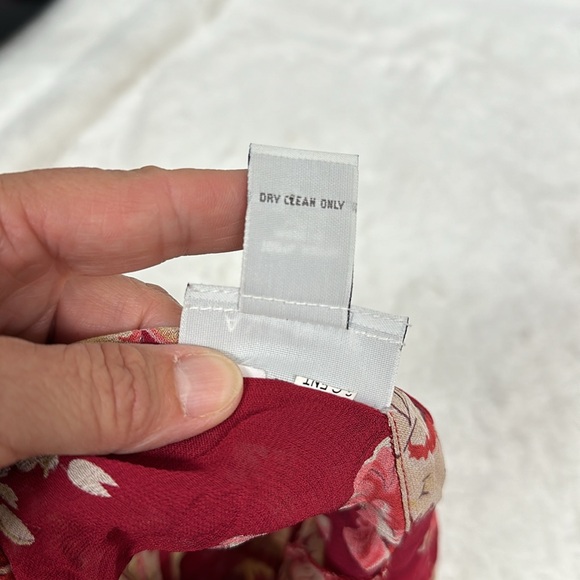 Avenue Sheer Floral Blouse button up Red size 22-24 women shirt sleeve NWT - Picture 11 of 11